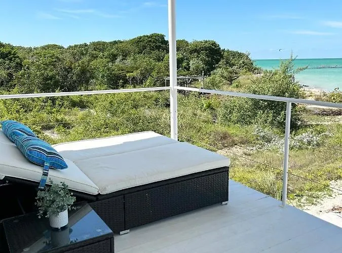 Resort Villas Secreta Beachfront