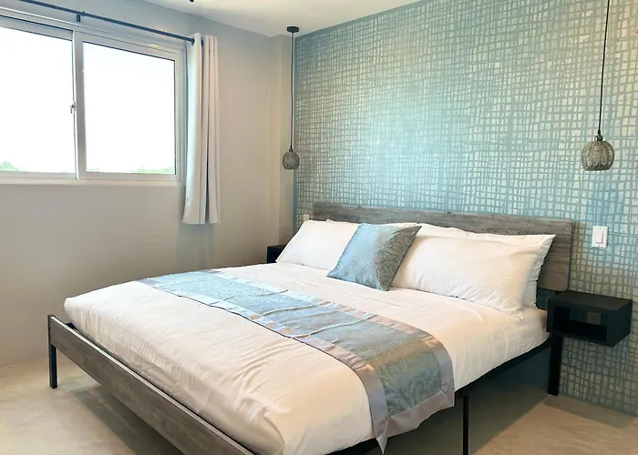 Resort Villas Secreta Beachfront *
