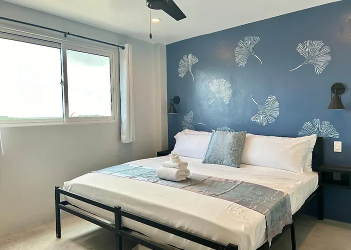 Resort Villas Secreta Beachfront *